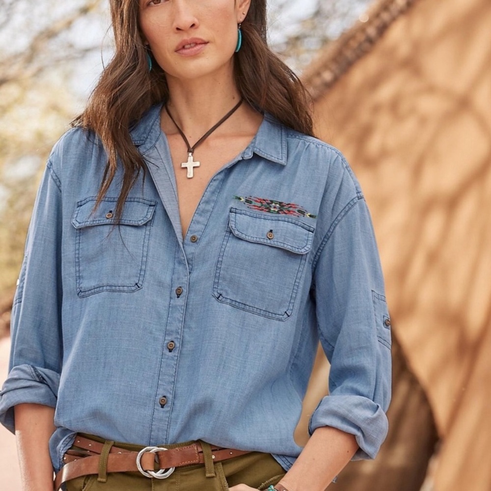Sundance: Chambray Southwest Top